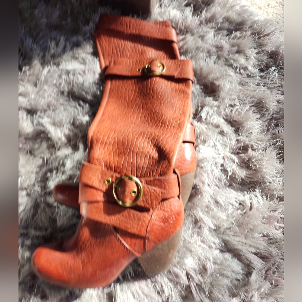Lucky brand women's boots size 9